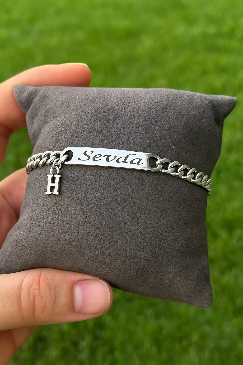 Kişiye Özel İsim Yazılı Harfli Unisex Çelik Bileklik Sevgilie Arkadaşa Hediye scb72